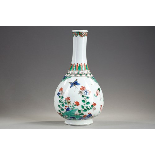 Bottle vase Famille verte porcelain